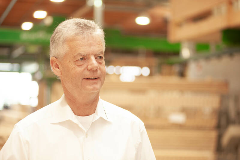 Werner Eckert gab als Gründer von Lignotrend mit der Holzblocktafel den Anstoss für die Innovationen von Lignotrend