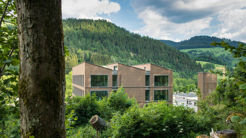Brettsperrholzlösung für das Bürogebäude der EWS Schönau