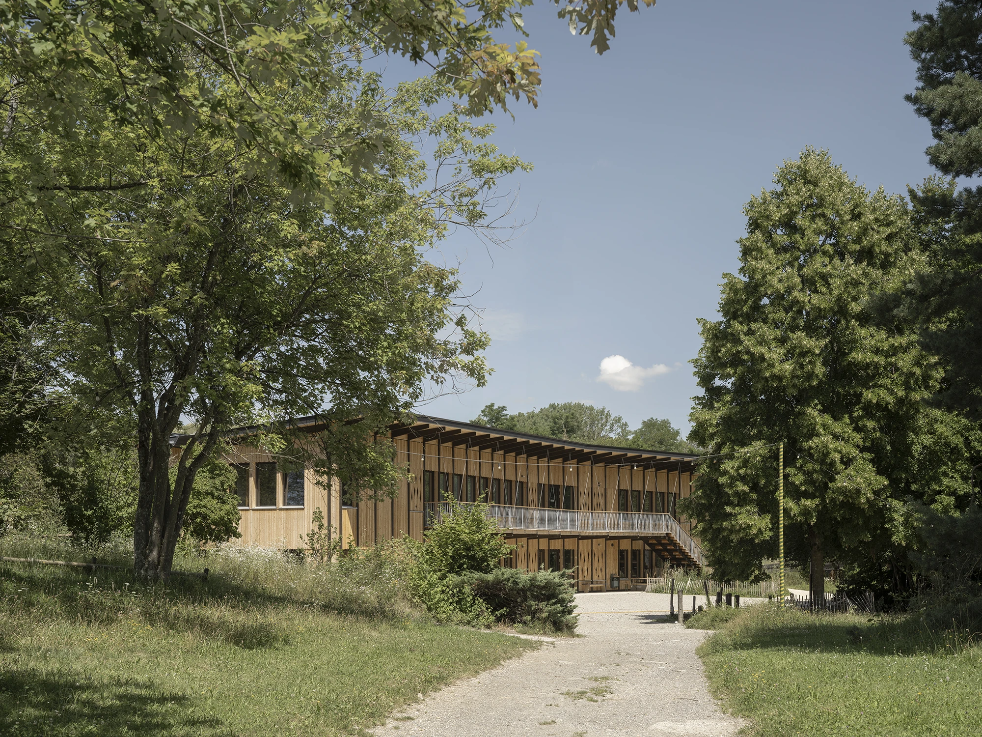 Erweiterungsbau mit BSP-Decken- und Dachelementen.