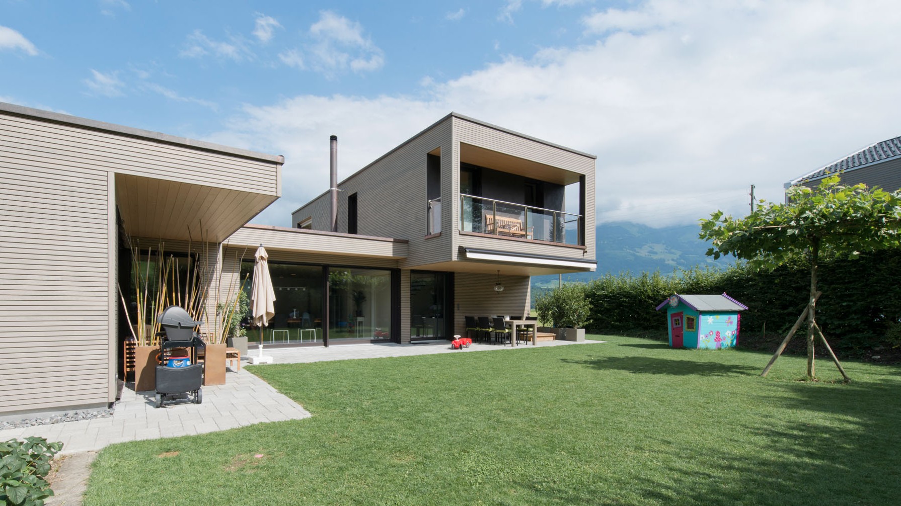 Einfamilienhaus aus einer Brettsperrholz-Konstruktion made of LIGNO® 